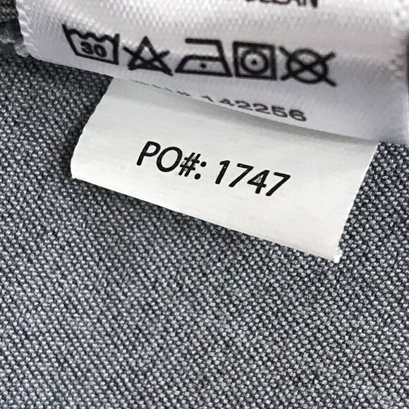 FIGS Catarina One-Pocket Scrub Top Women’s Large Gray Uniform Medical Healthcare - Picture 12 of 12